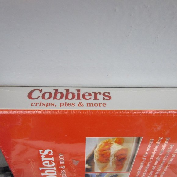 NIW Cobblers, Crisps & Pies Hardcover Cookbook - Picture 3 of 8